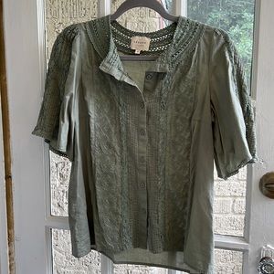 Beautiful green Sezane top size 36